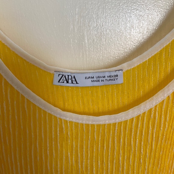 Summer Top - Picture 3 of 3